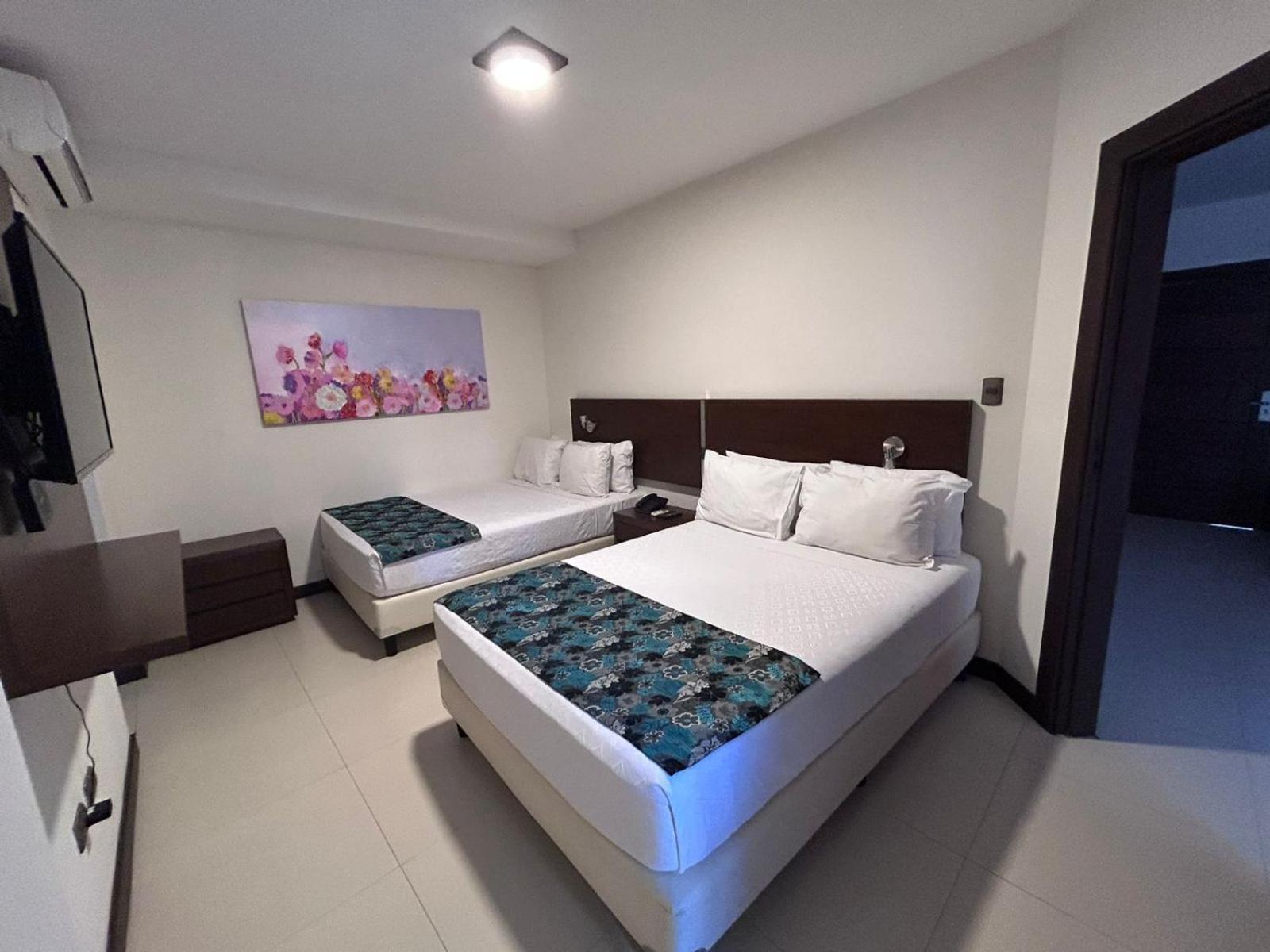 סנטה קרוז דה לה סיירה Mai Suites Apart Hotel מראה חיצוני תמונה
