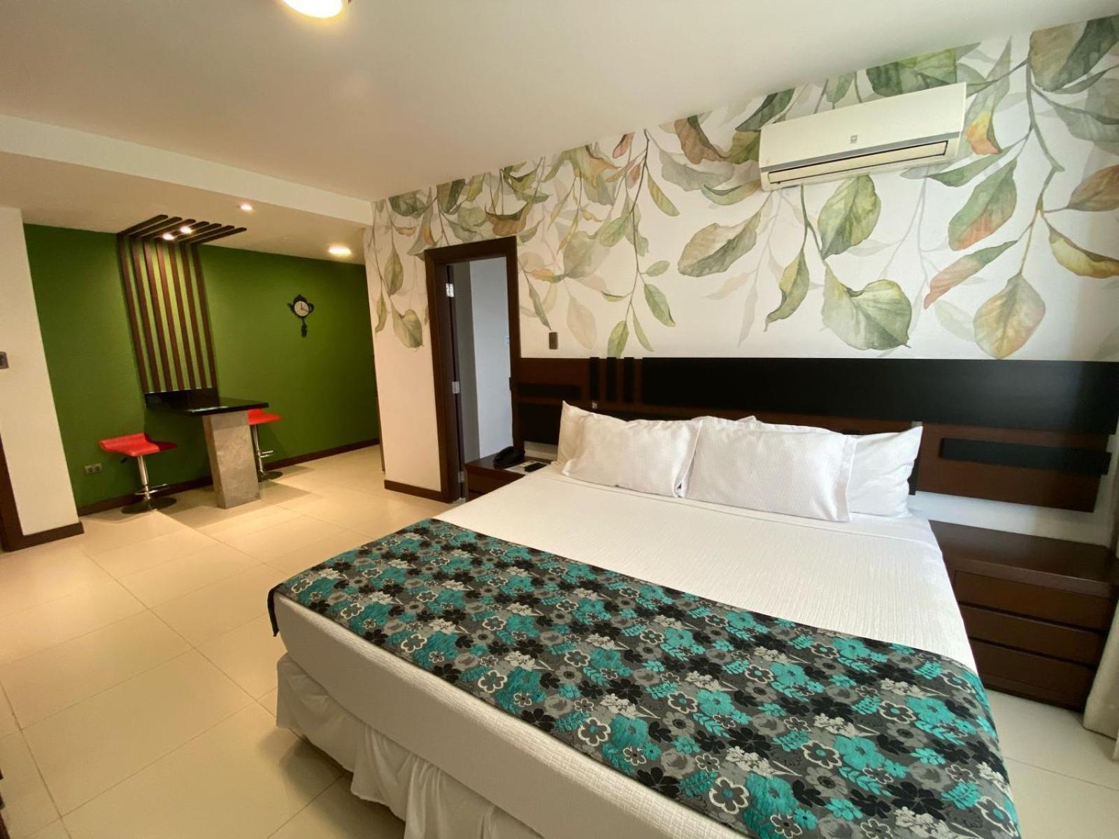 סנטה קרוז דה לה סיירה Mai Suites Apart Hotel מראה חיצוני תמונה