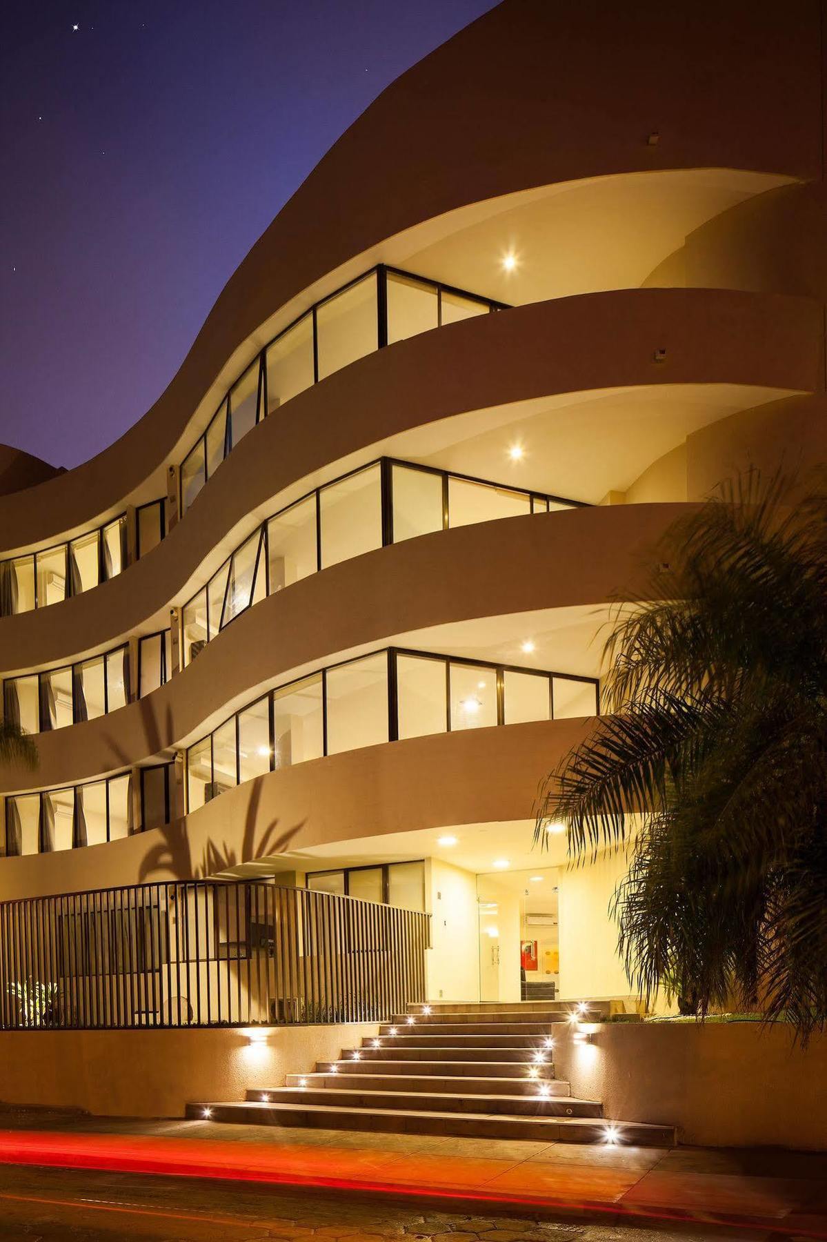 סנטה קרוז דה לה סיירה Mai Suites Apart Hotel מראה חיצוני תמונה