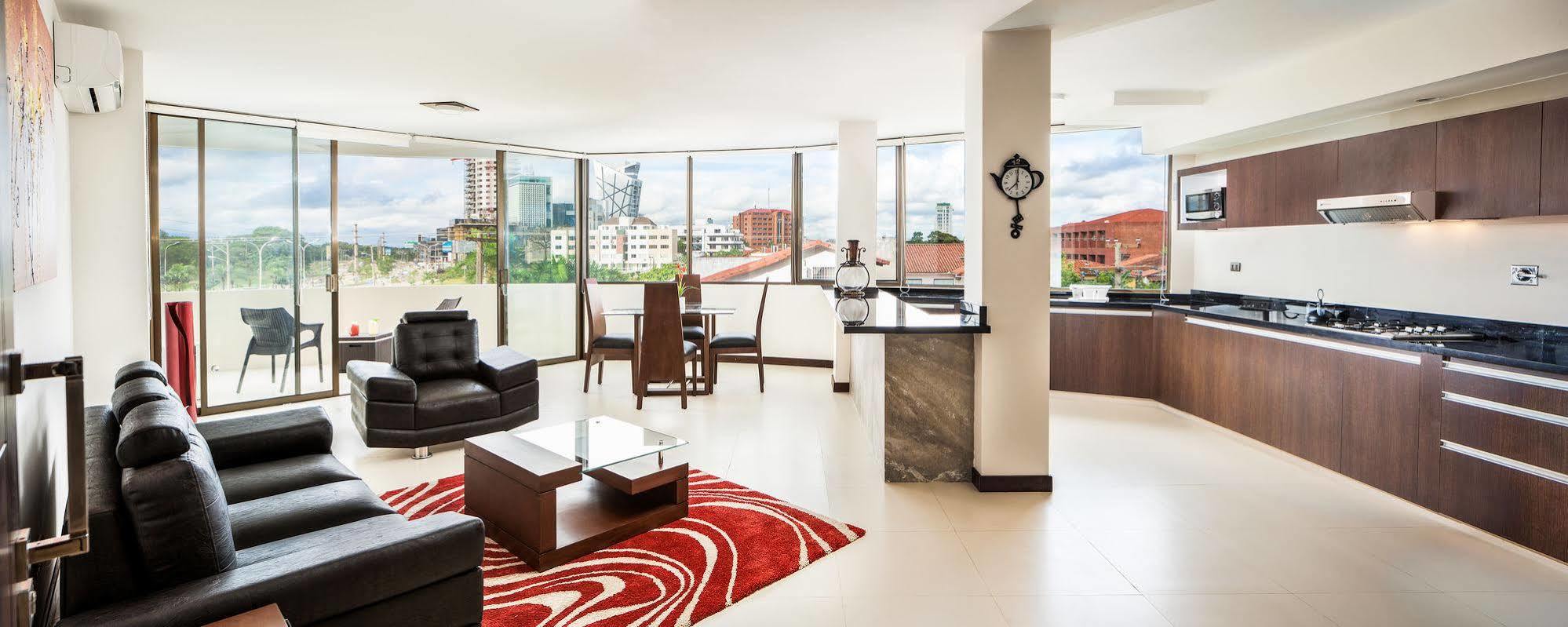 סנטה קרוז דה לה סיירה Mai Suites Apart Hotel מראה חיצוני תמונה